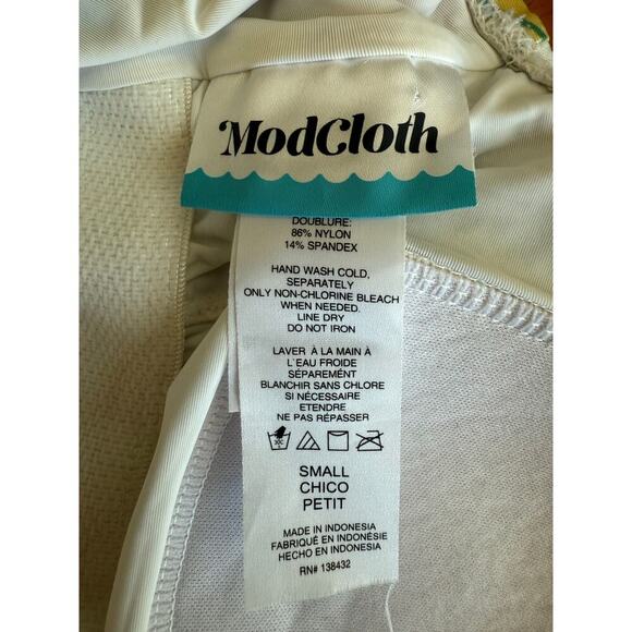 ModCloth One Piece Bonita Swimsuit Tropical Sie Small - Picture 4 of 8